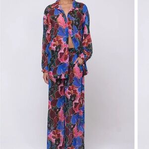 Resa Chase pant in Are, like new condition